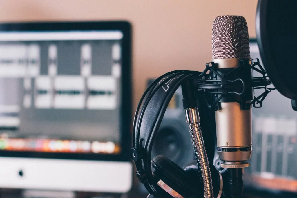 Online public speaking