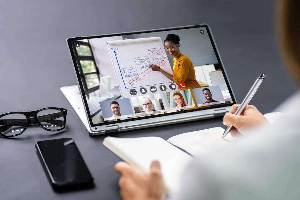 Infographic representing webinar history and its growing influence on communication and education