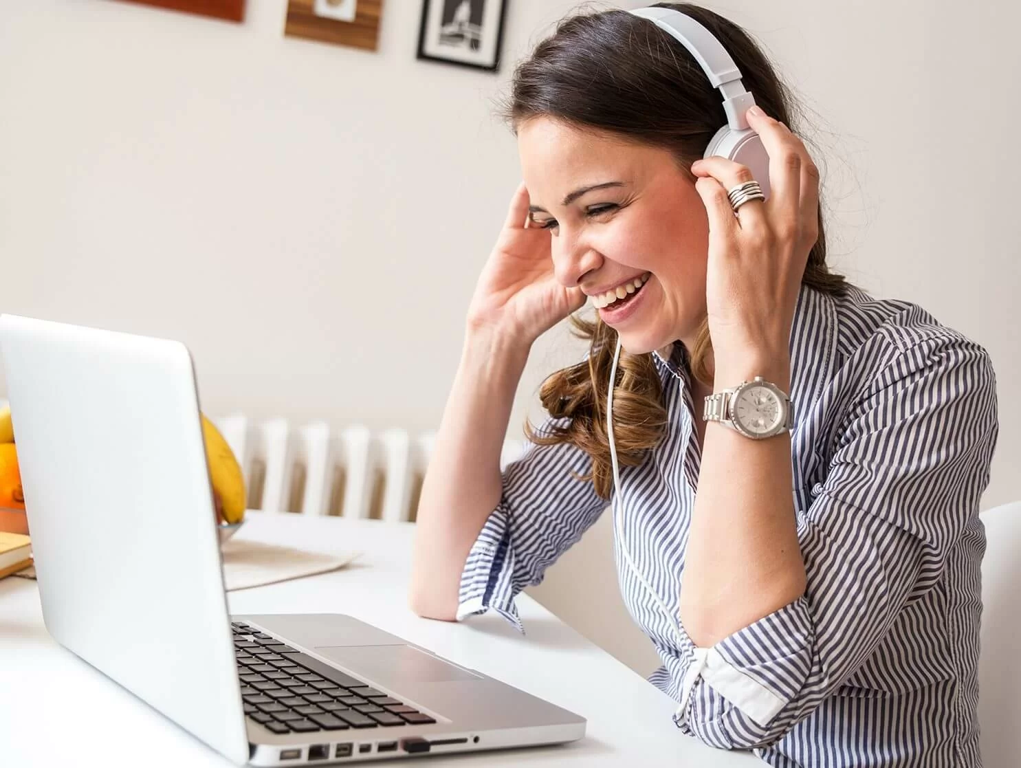 Jak przygotować prezentację, która zachwyci uczestników Zrób wrażenie na publiczności dzięki dopracowanej prezentacji online