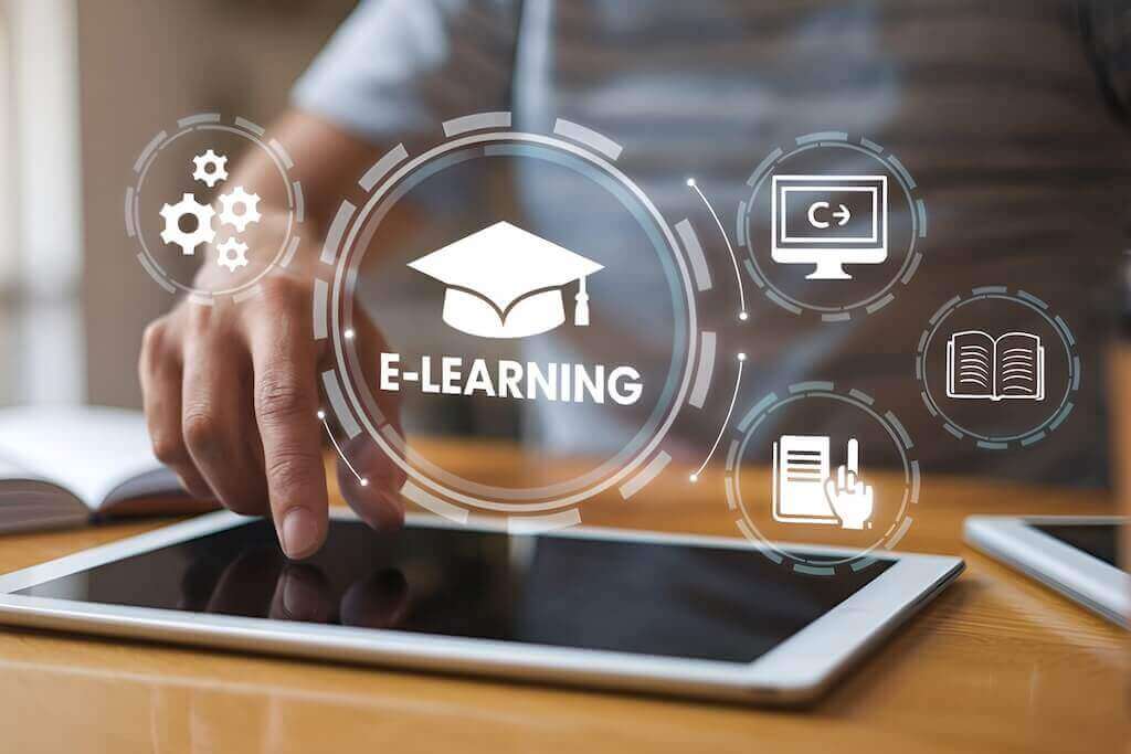 Microlearning jako sposób na skuteczniejsze uczenie się Krótkie lekcje które pomagają zapamiętywać wiedzę każdego dnia