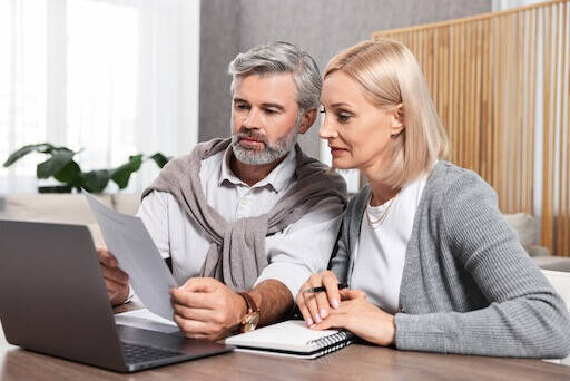 Finanzberater präsentiert Leadgenerierungsstrategien in einem Webinar