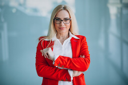 Zuzanna Kowalska. Dyrektor Marketingu.